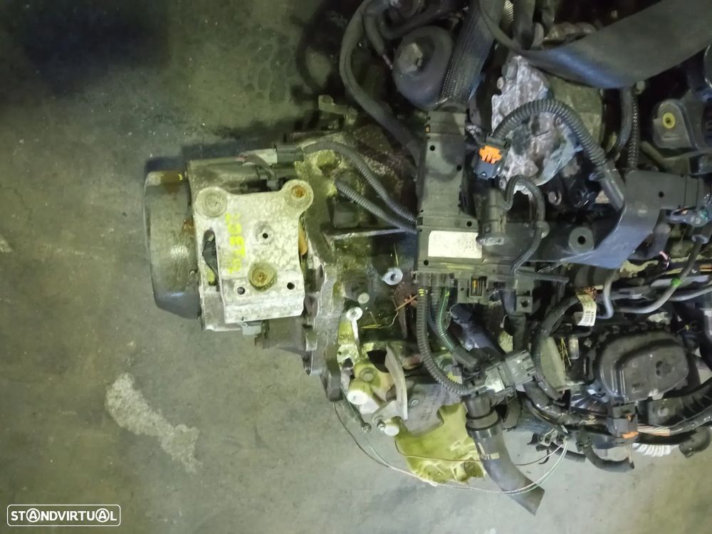 Caixas de velocidades Peugeot 2008 1.6HDi REF: 20DP32 - 1