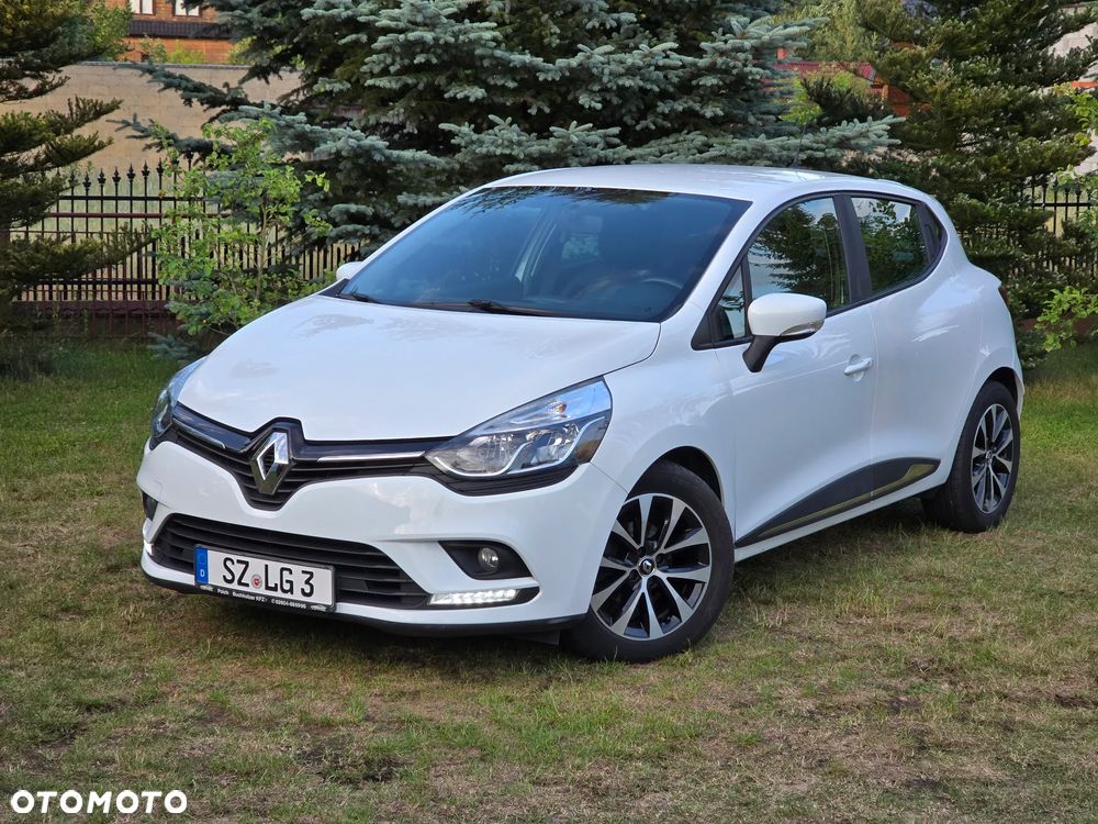 Renault Clio - 2