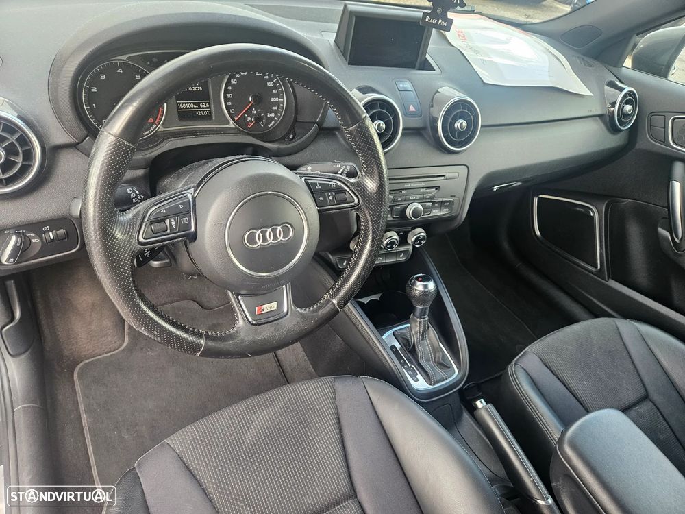 Audi A1 2011 photo 4