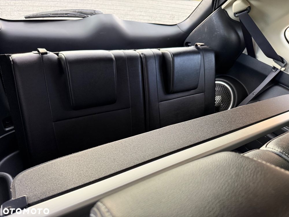 Mitsubishi Outlander - 22