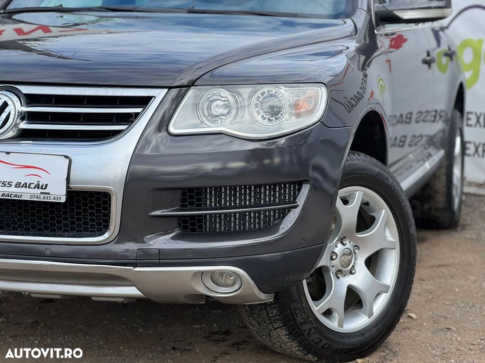 Volkswagen Touareg 2.5 R5 TDI DPF Aut. - 9