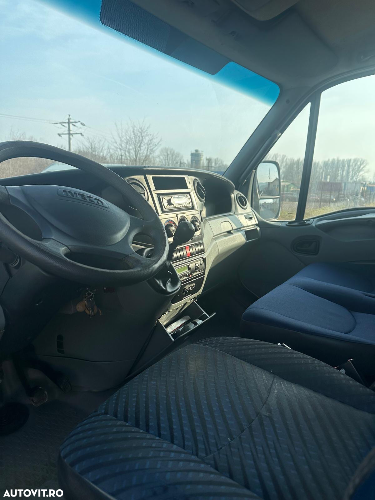 Iveco Daily cu macara si basculabila pe 3 parti - 6