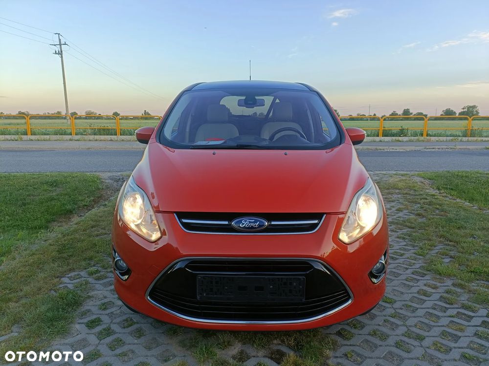 Ford Grand C-MAX - 10