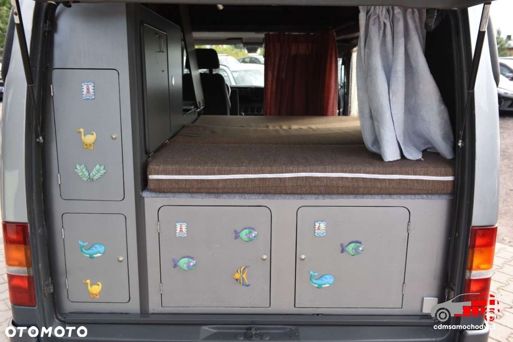 Ford Transit - 26