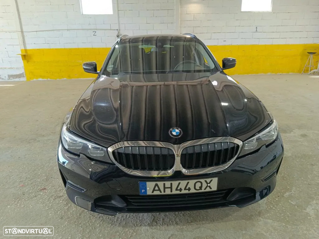 BMW 330 e Touring Corporate Edition Auto - 5
