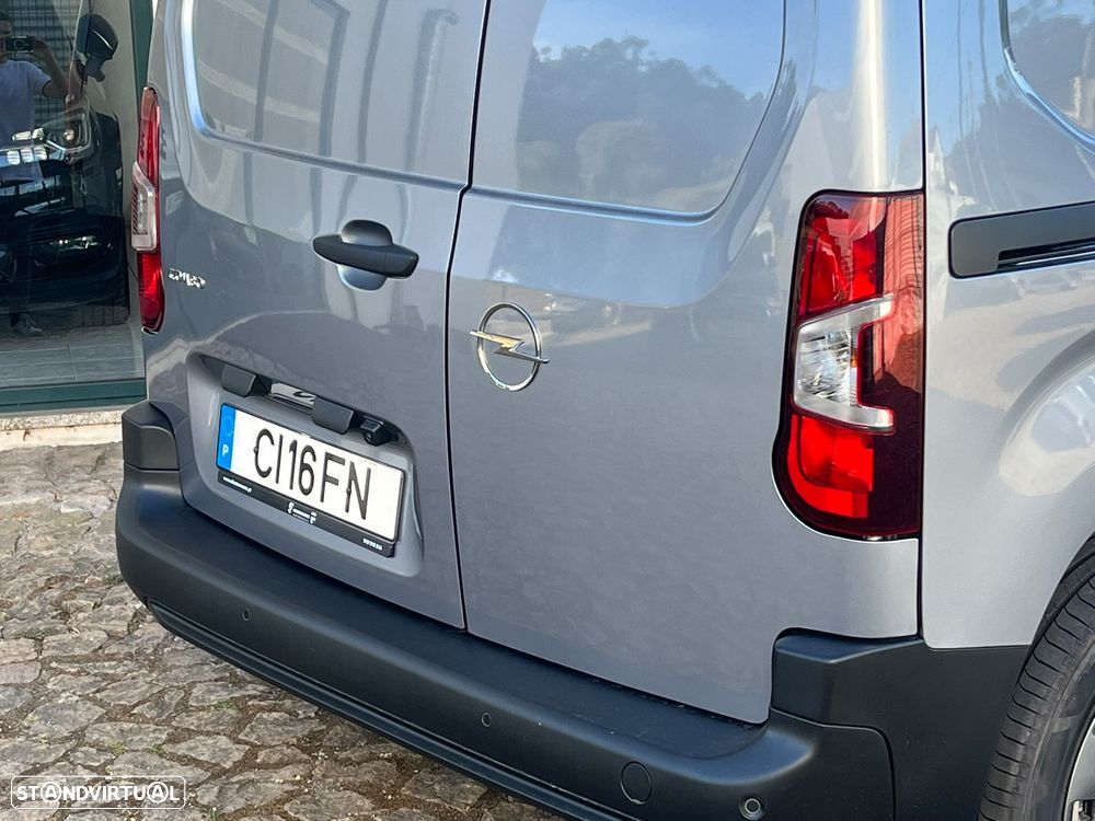 Opel Combo Cargo M Elétrico 50kWh - 4