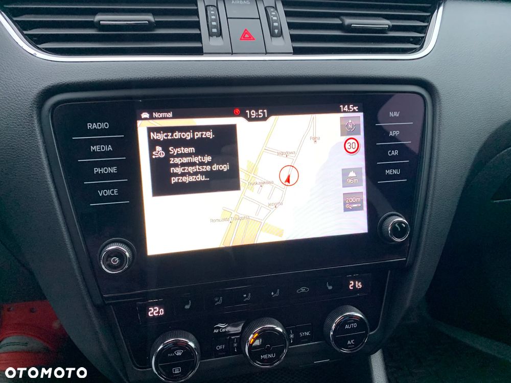 Skoda Octavia 2.0 TDI 4x4 RS DSG - 25