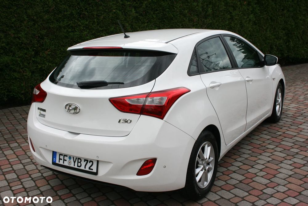 Hyundai i30 1.4 Fifa World Cup Edition - 17