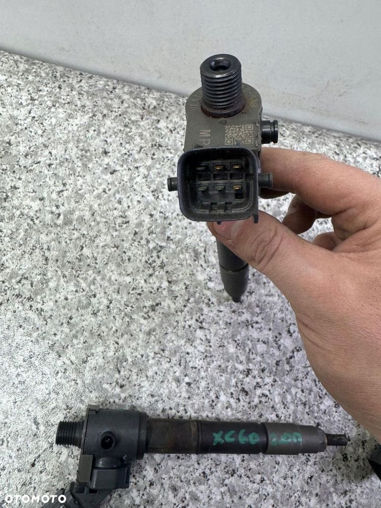 komplet 4szt wtryskiwacz wtrysk xc60 2.0 d 31405404 denso 0051 1s27198 - 8