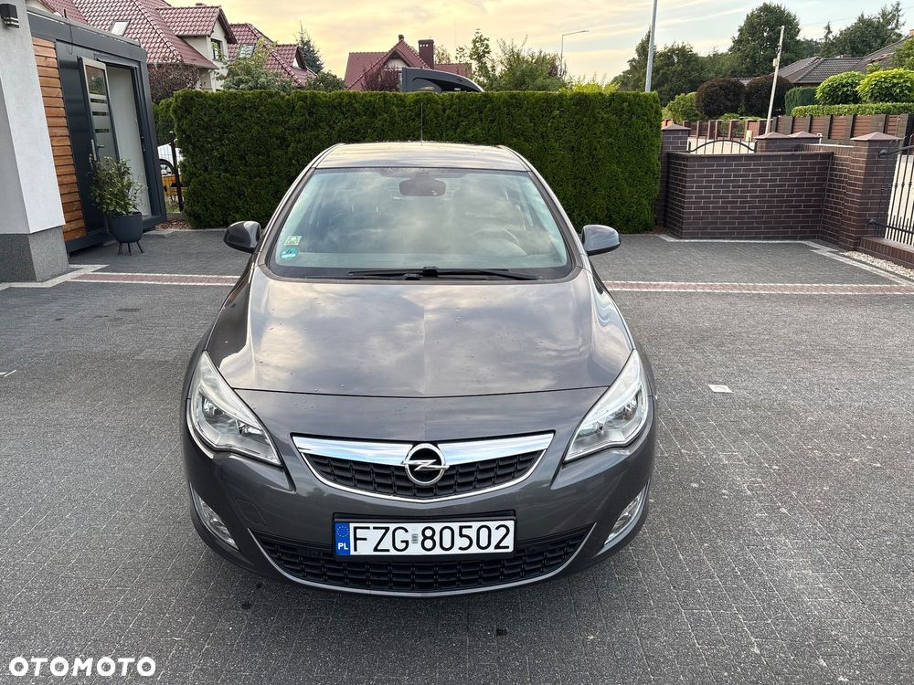 Opel Astra 1.4 T Cosmo - 6