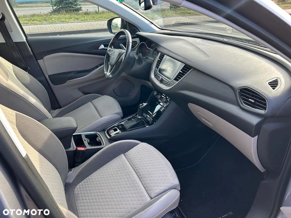 Opel Grandland X - 13