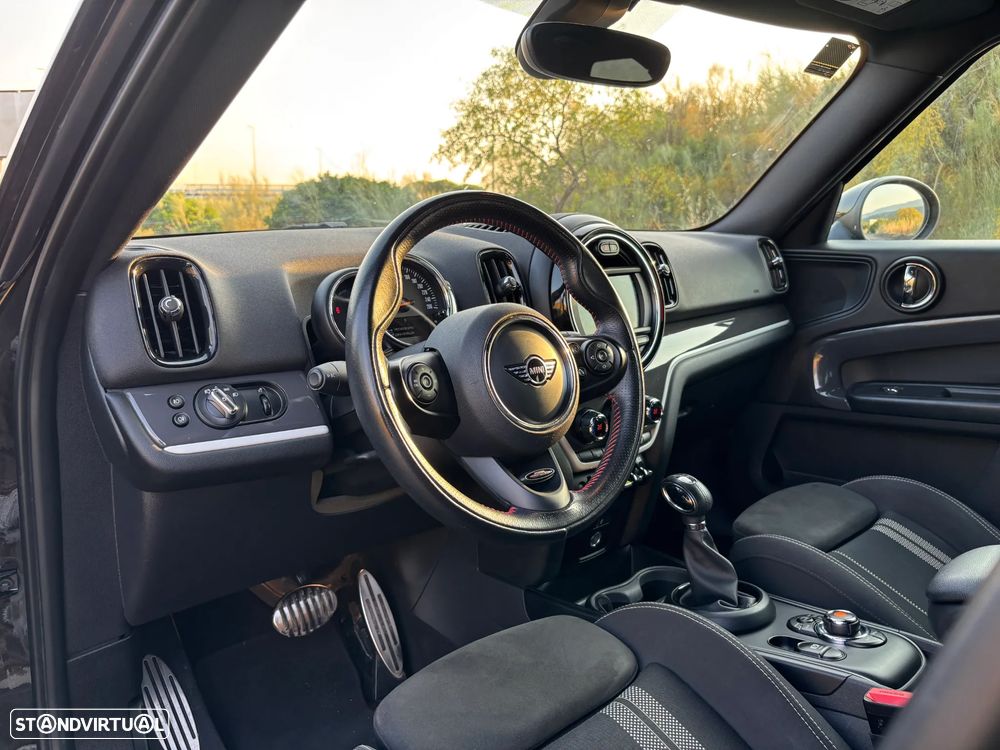 MINI Countryman Cooper SE ALL4 Auto - 13