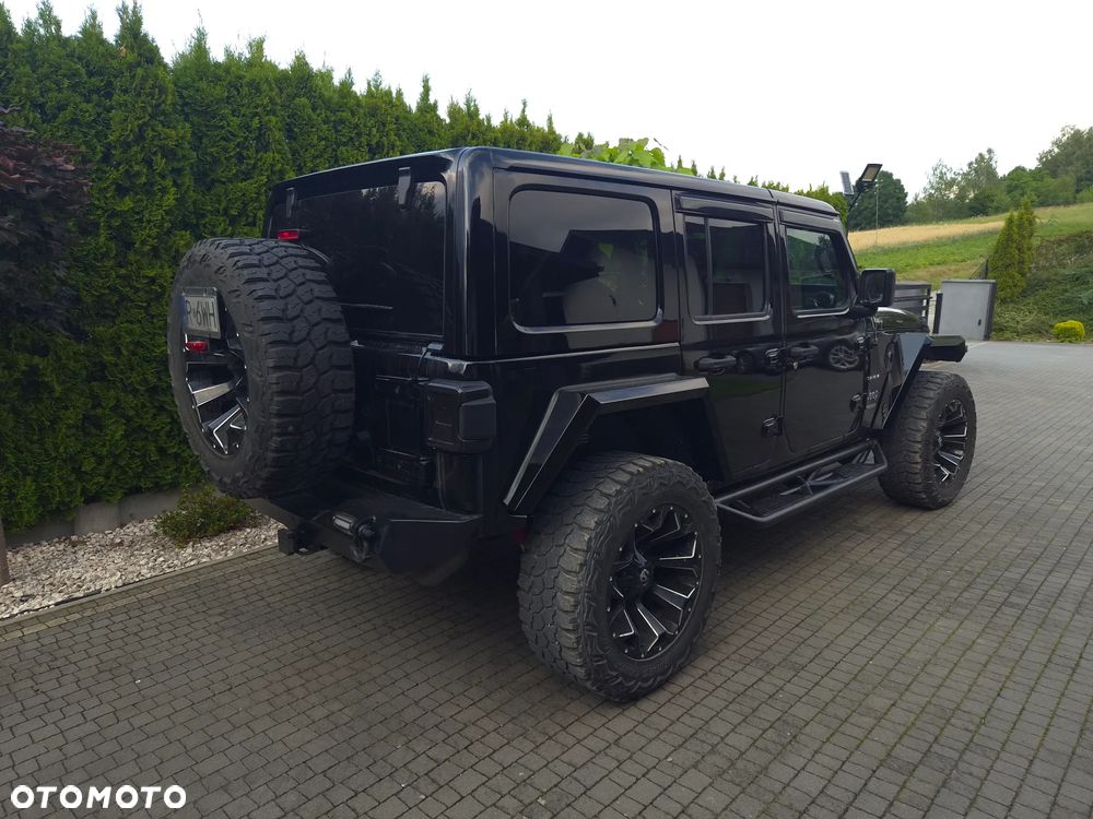 Jeep Wrangler Unlimited 3.6 Automatik Sahara - 7
