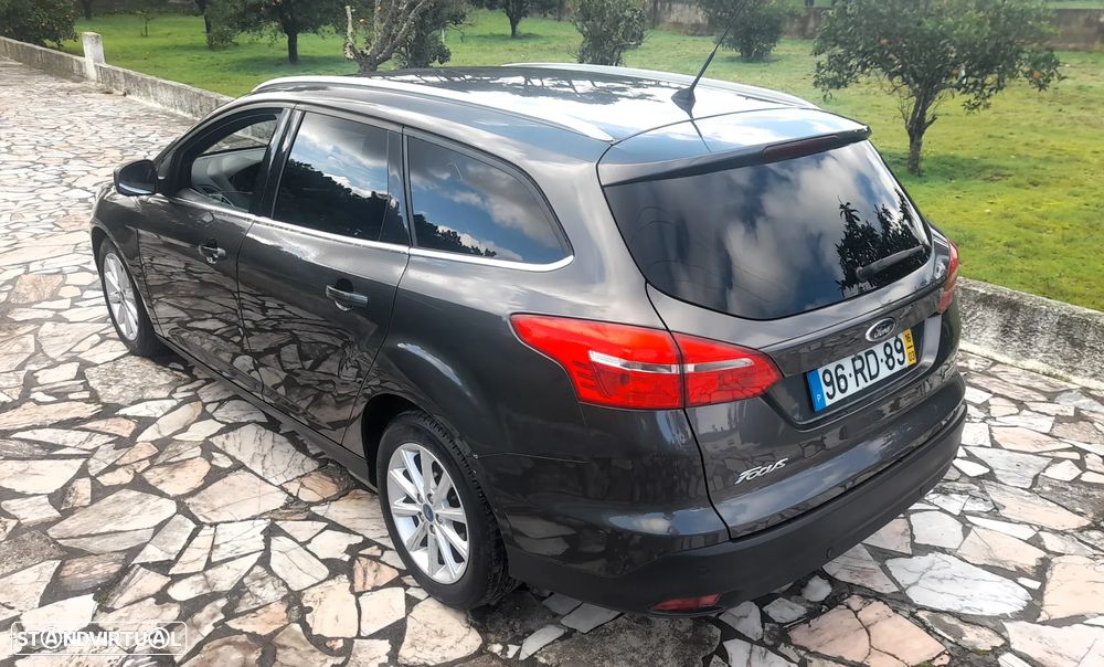 Ford Focus SW 1.0 SCTi Titanium - 6