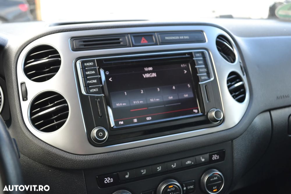 Volkswagen Tiguan - 25