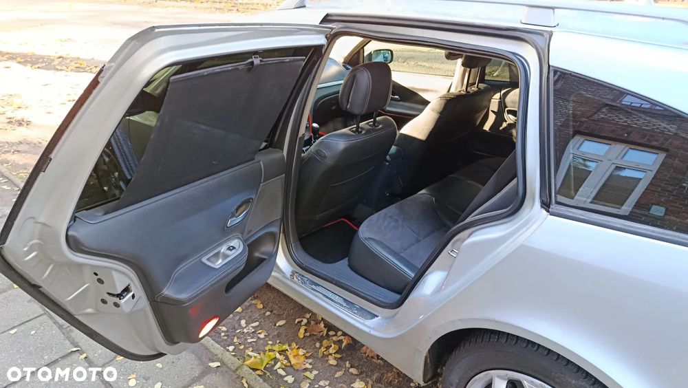 Renault Laguna - 10