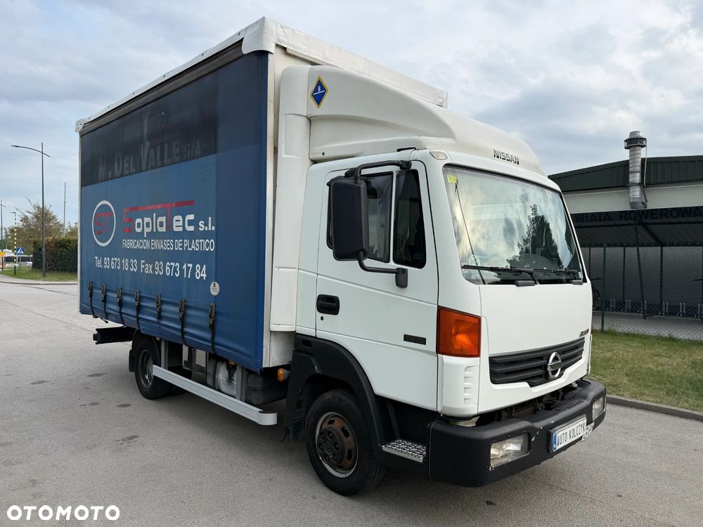 Nissan Atleon - 1