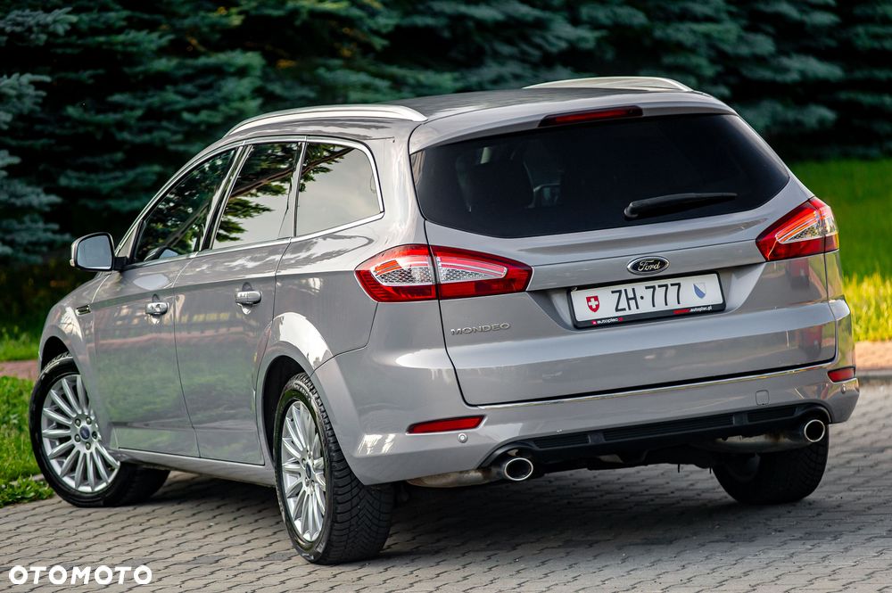 Ford Mondeo 2.0 SCTi Ghia - 14
