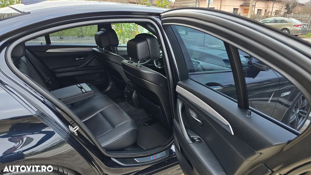 BMW Seria 5 520d - 8