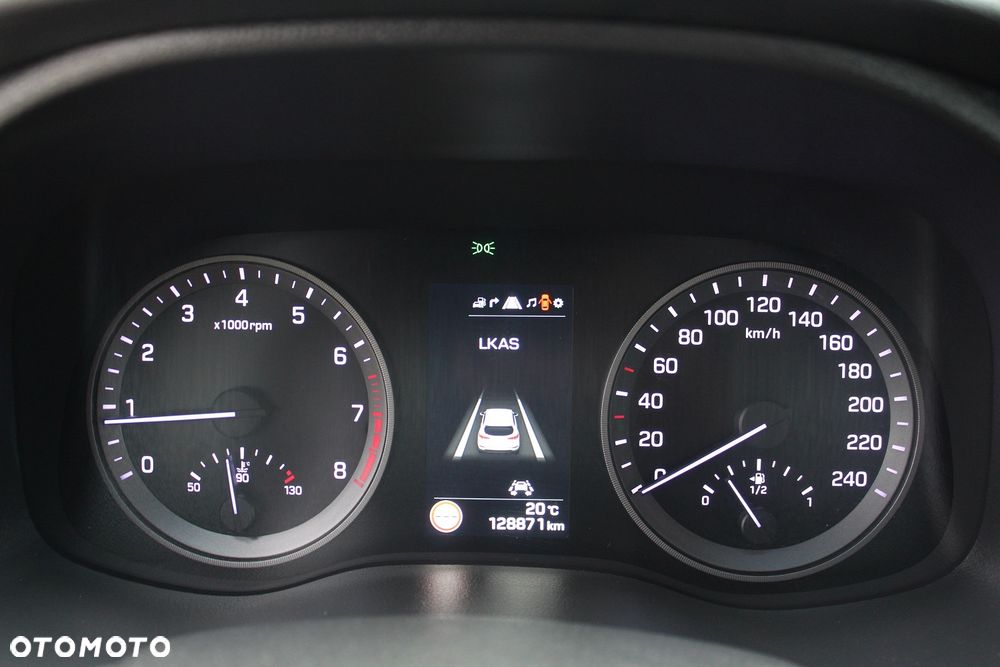 Hyundai Tucson - 33