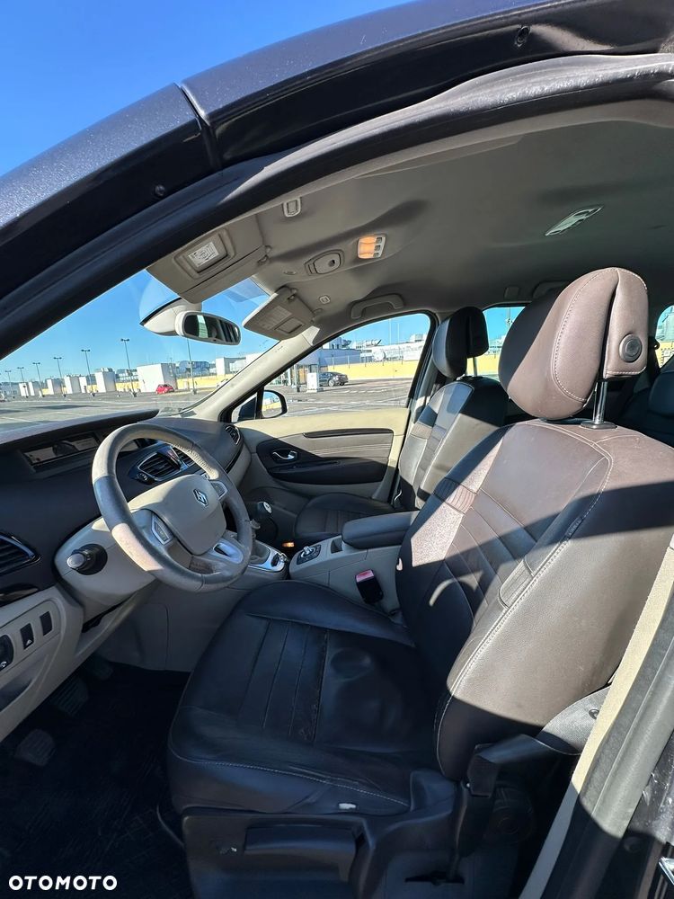 Renault Scenic - 8