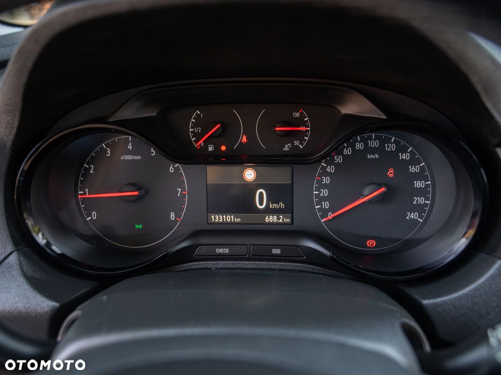 Opel Grandland X 1.2 Start/Stop Business Edition - 33