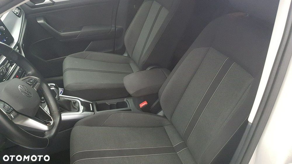 Volkswagen T-Roc - 15
