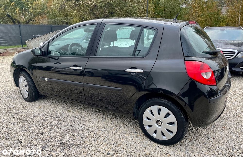 Renault Clio 1.2 16V 75 Dynamique - 14