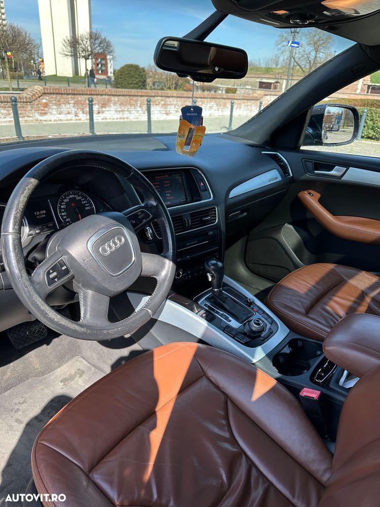 Audi Q5 2.0 TDI Quattro Stronic - 9