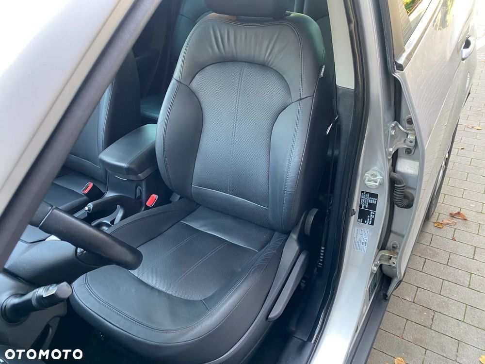 Hyundai ix35 2.0 CRDi Premium - 22