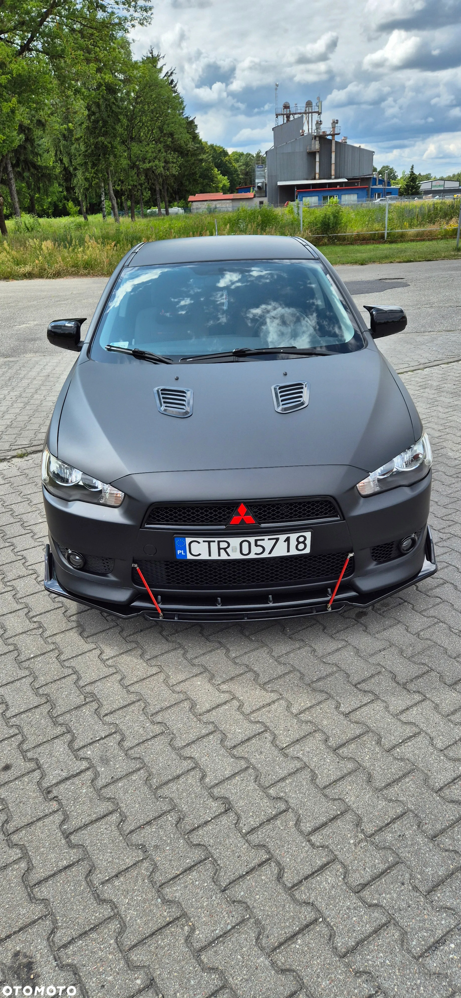 Mitsubishi Lancer - 2