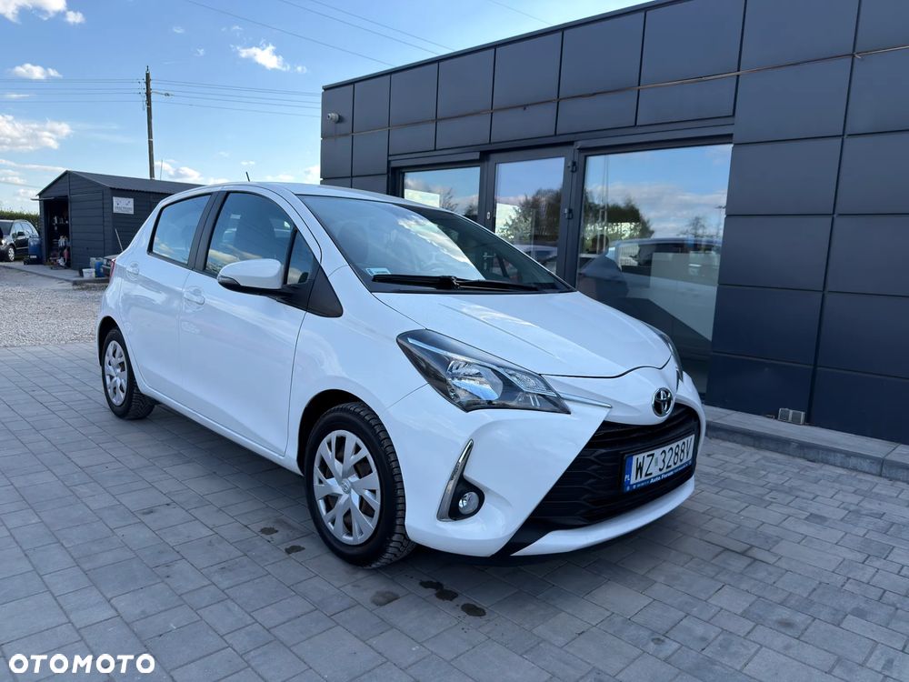Toyota Yaris 1.5 Premium CVT - 4
