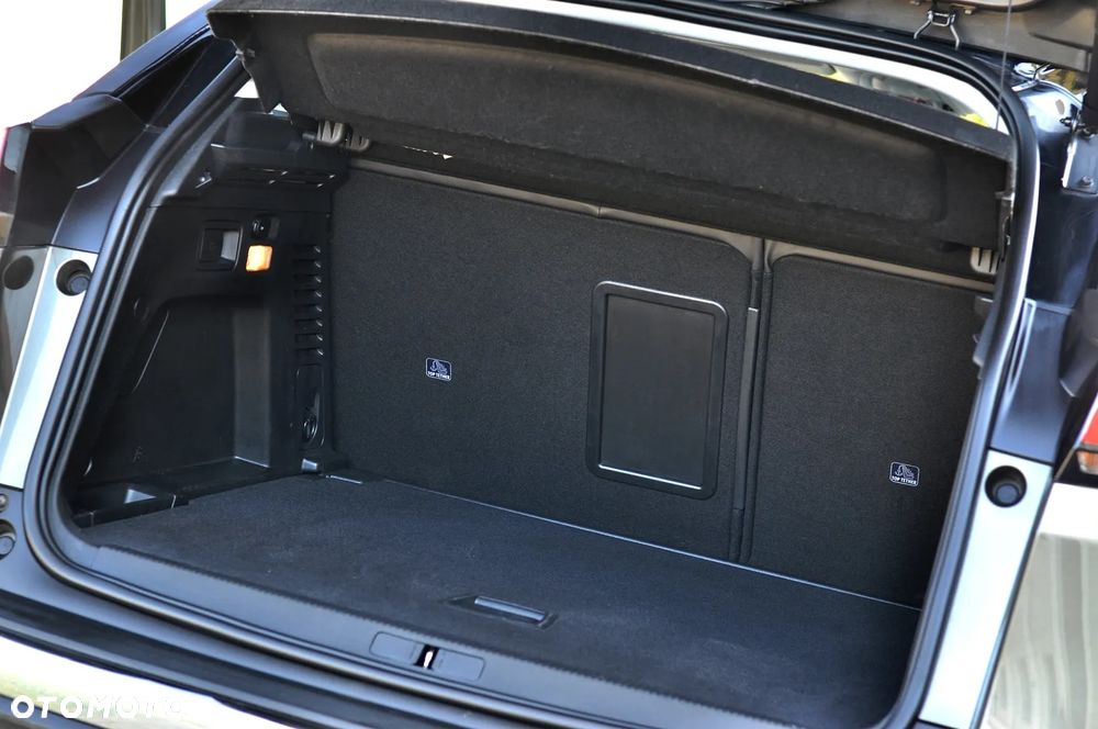 Peugeot 3008 1.2 PureTech Allure S&S EAT8 - 13