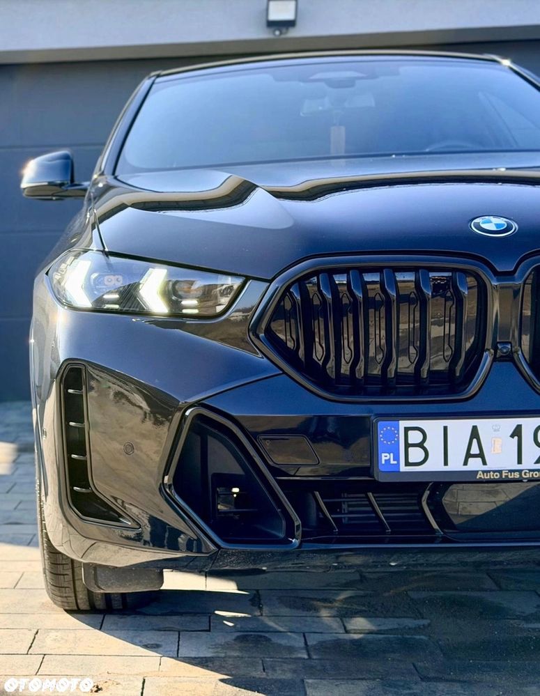 BMW X6 xDrive40d - 16