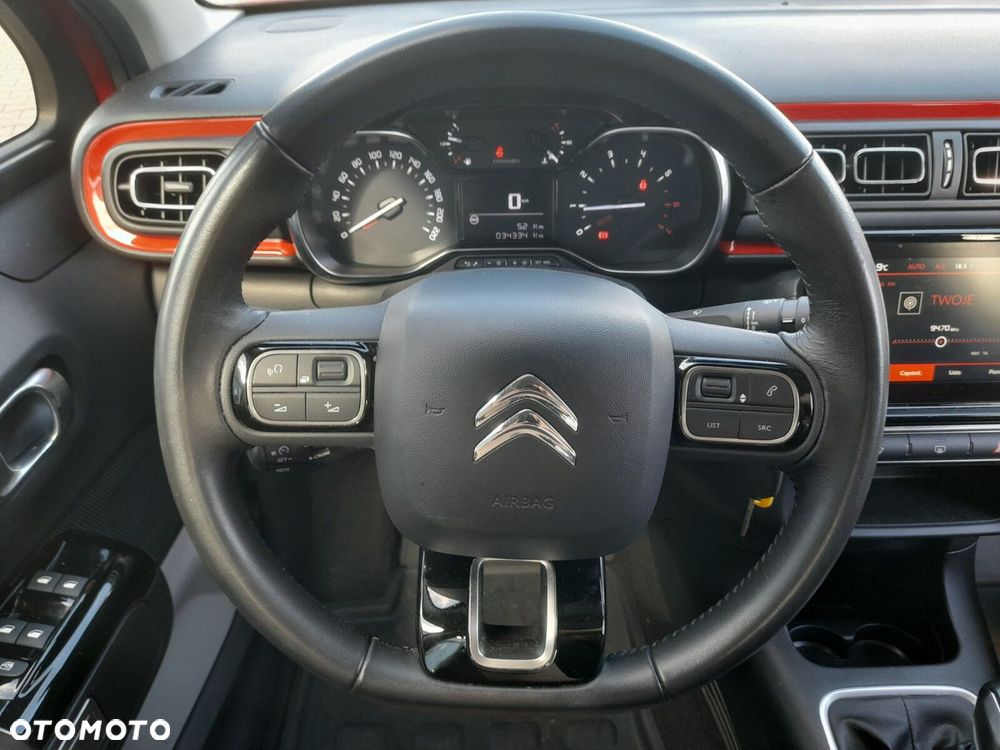 Citroën C3 1.2 PureTech Shine - 24