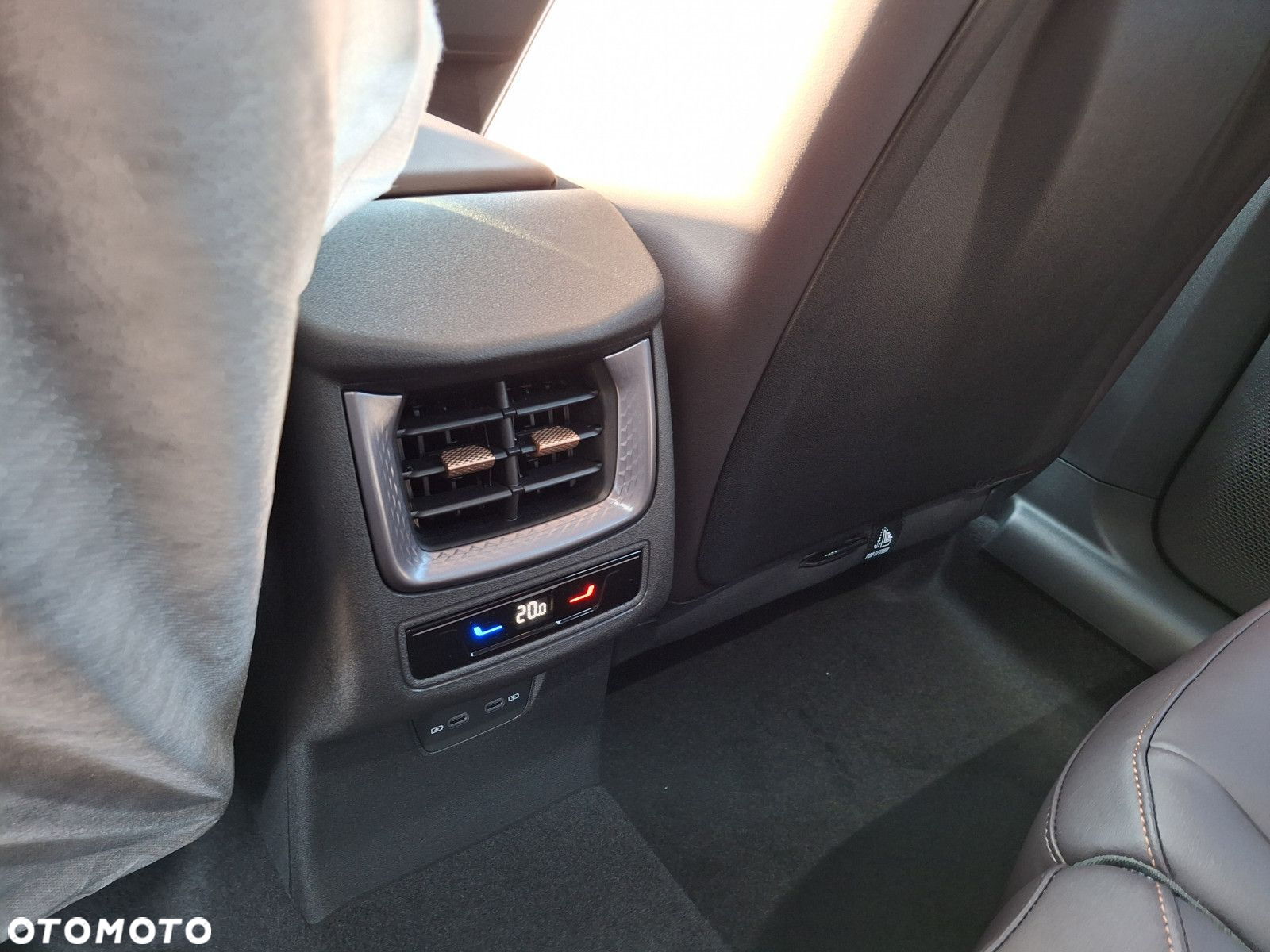 Cupra Terramar - 14