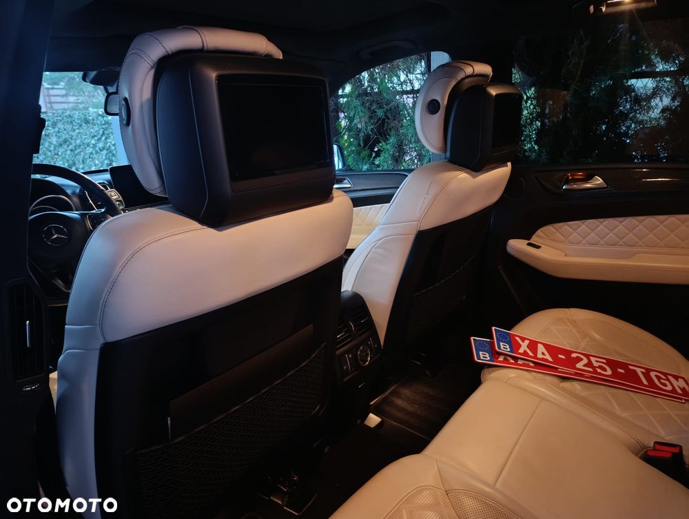 Mercedes-Benz GLE - 17