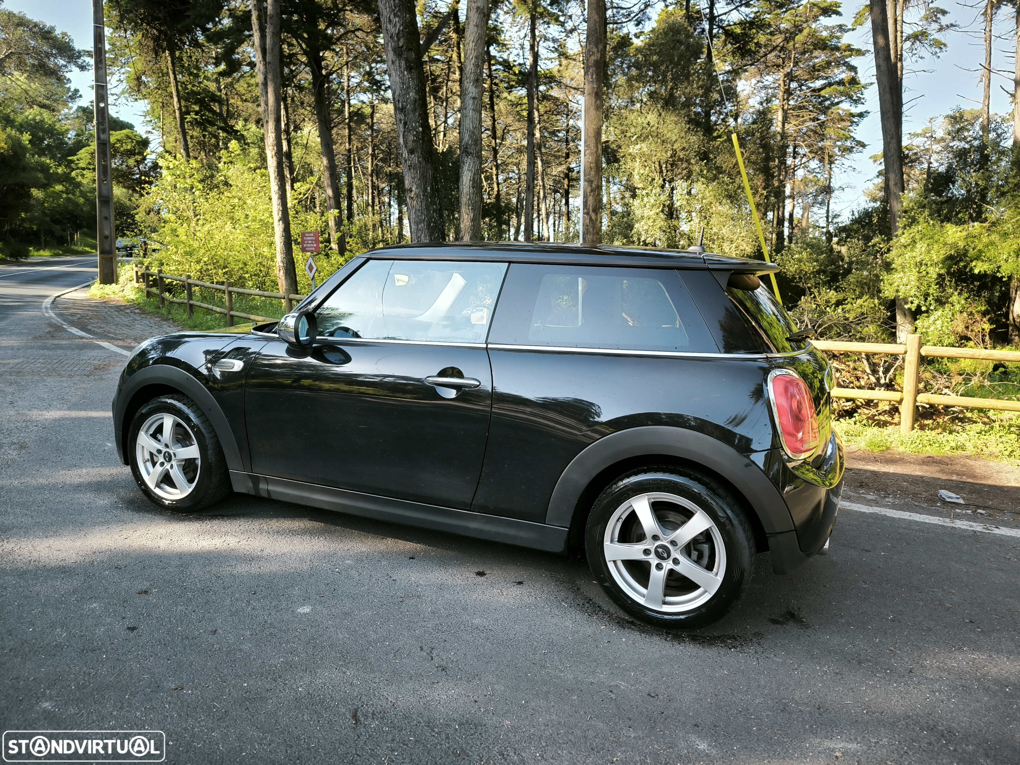 MINI 3 Portas One D - 5