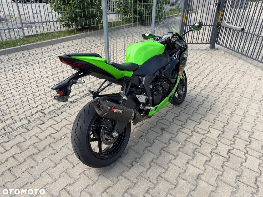 Kawasaki ZXR - 3