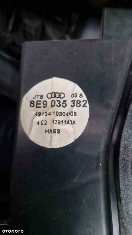 AUDI A4 B6 KOMBI GŁOŚNIK SUBWOFER 8E9035382 - 2