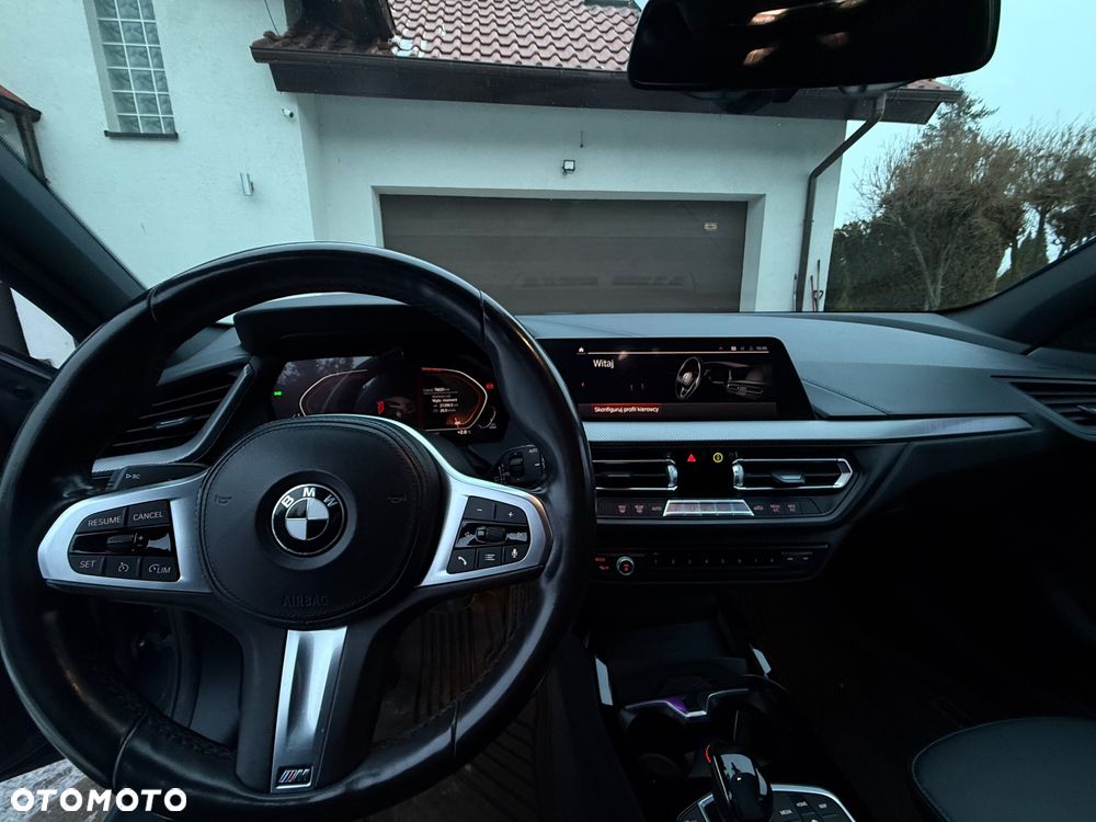 BMW Seria 1 118i M Sport - 17