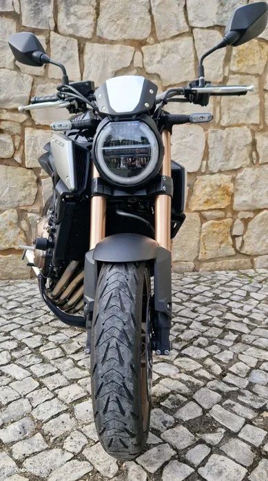Honda CB CB 650 R - 4