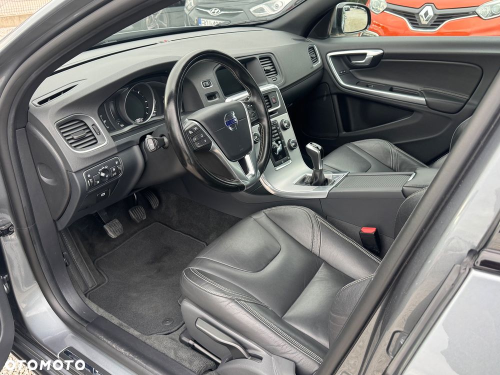 Volvo S60 D2 Kinetic - 16