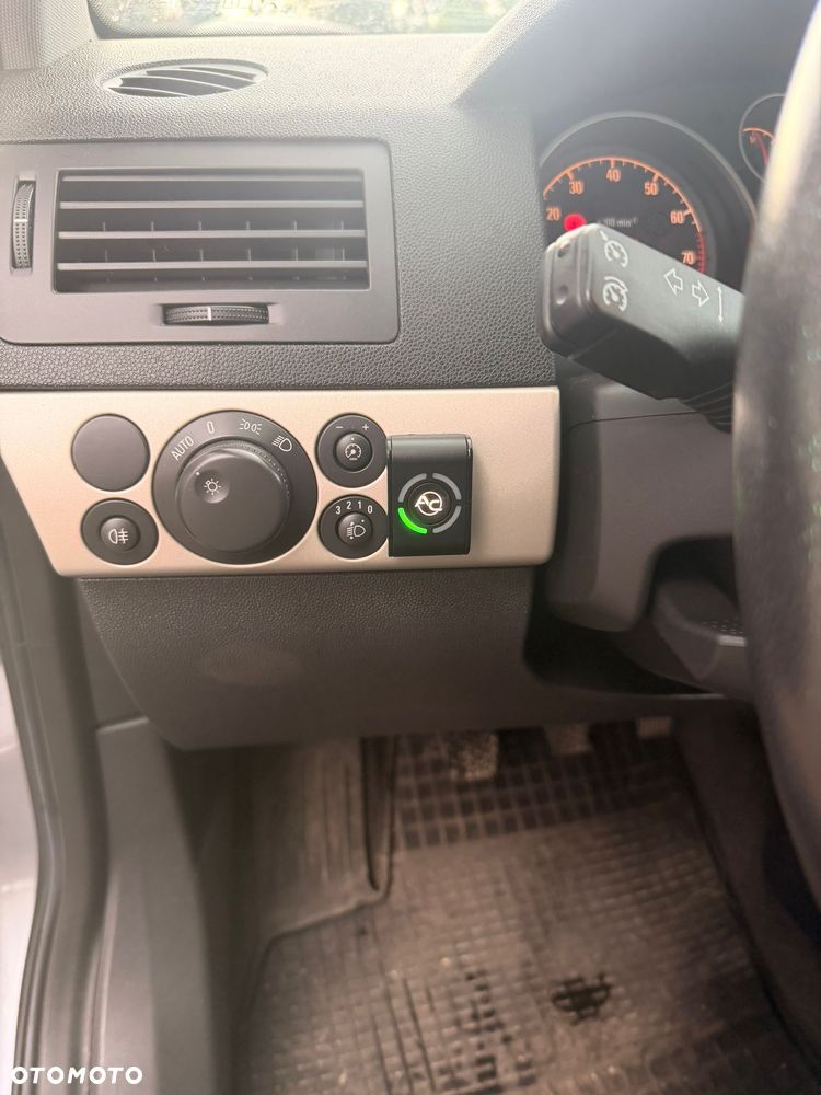 Opel Astra 1.4 - 7