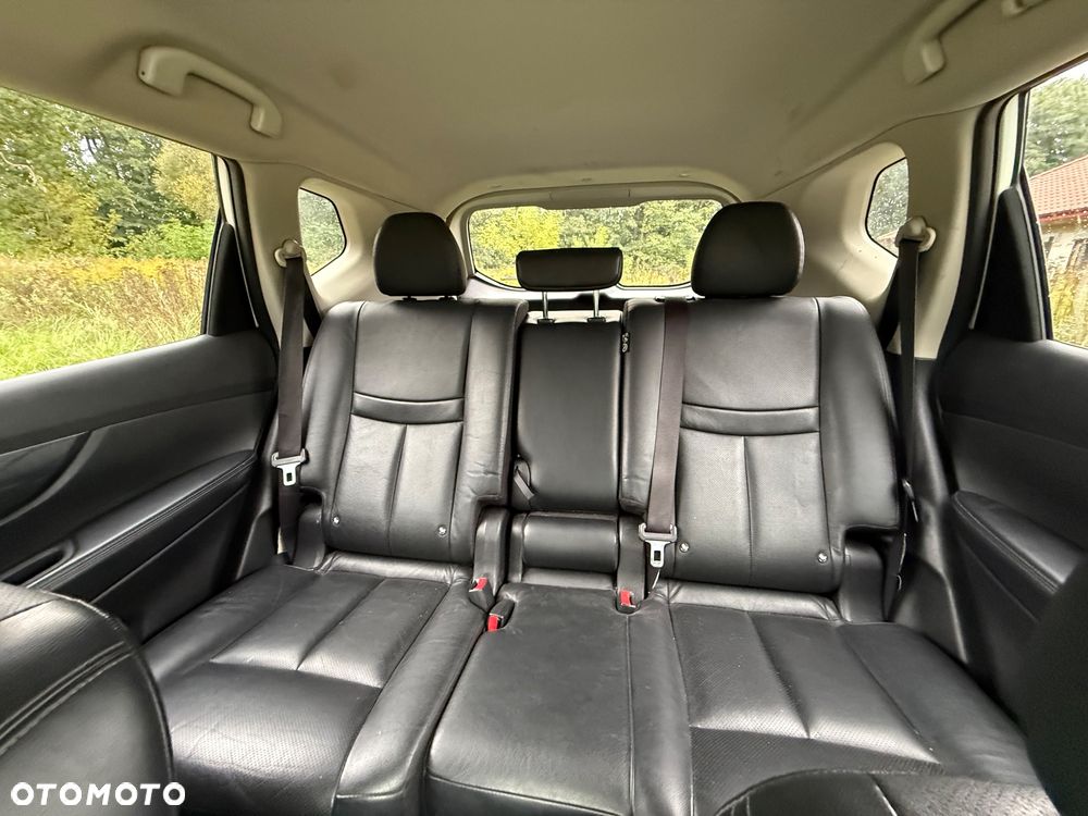 Nissan X-Trail 1.6 DCi ALL-MODE 4x4i Tekna - 28