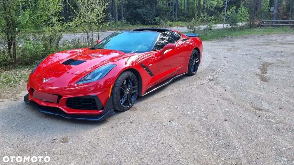 Chevrolet Corvette - 6