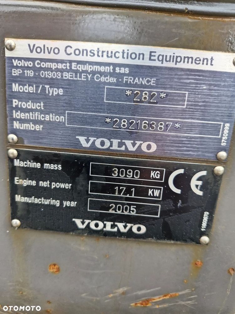 Volvo EC30 - 7