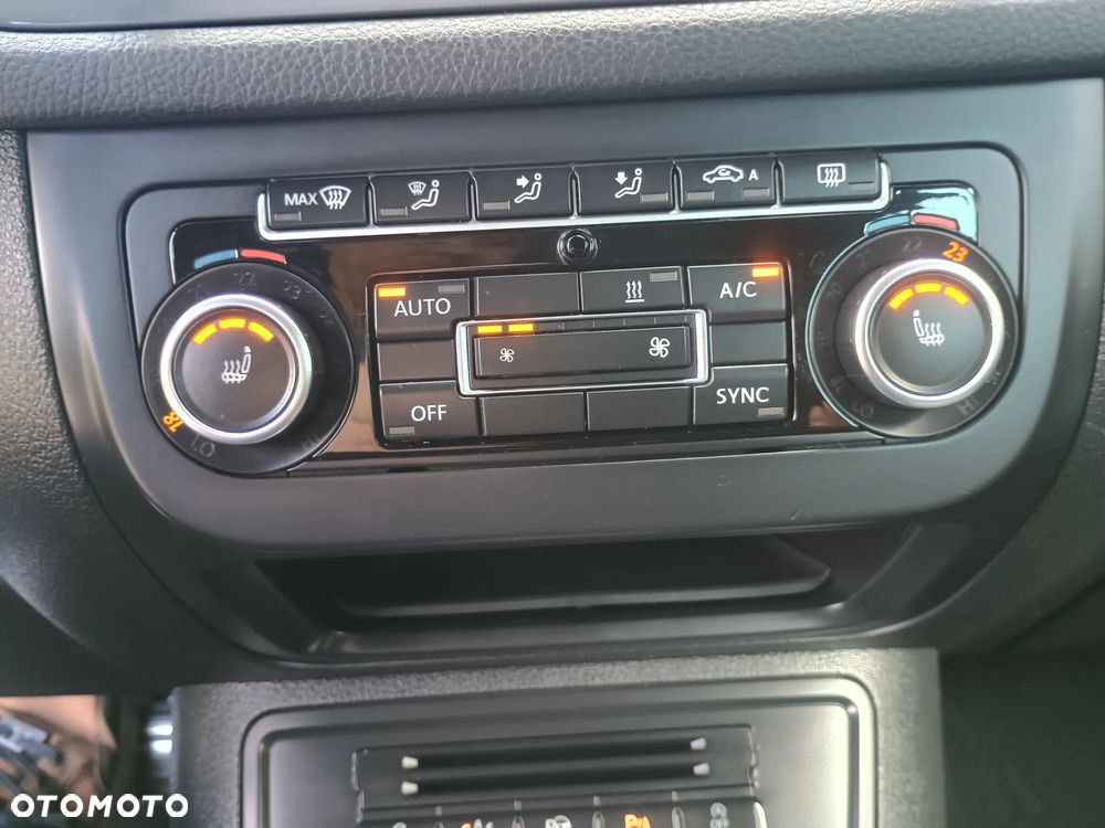 Volkswagen Tiguan 2.0 TDI 4Mot Perfectline R-Style DSG - 20