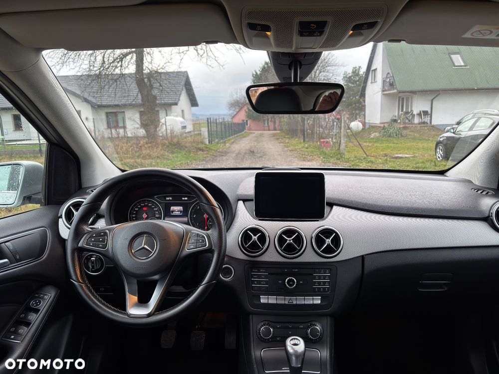 Mercedes-Benz Klasa B 180 (CDI) d AMG Line - 12