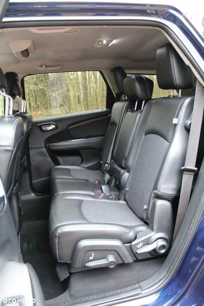 Dodge Journey - 11